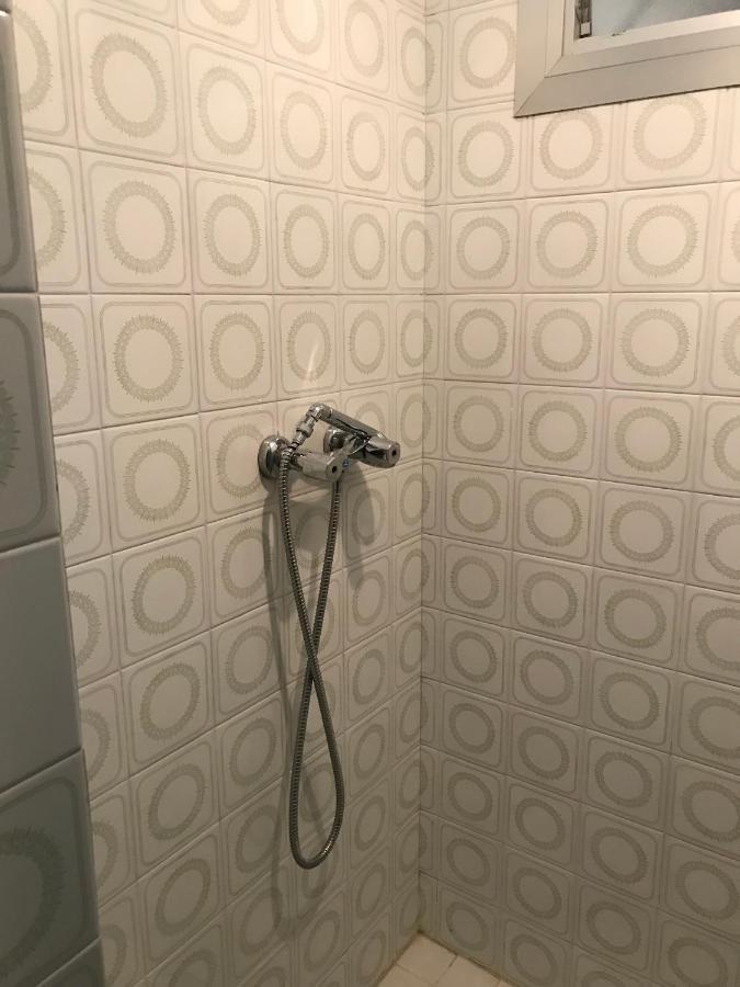 Hostal Casiano Camarasa Kültér fotó