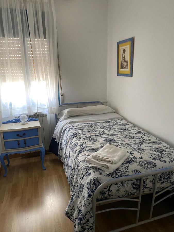 Hostal Casiano Camarasa Kültér fotó