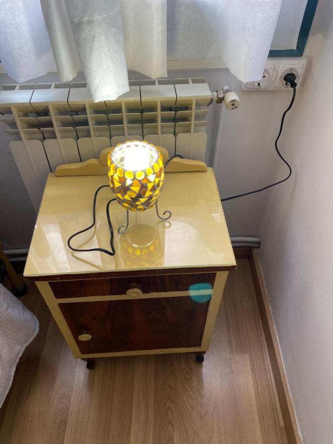 Hostal Casiano Camarasa Kültér fotó